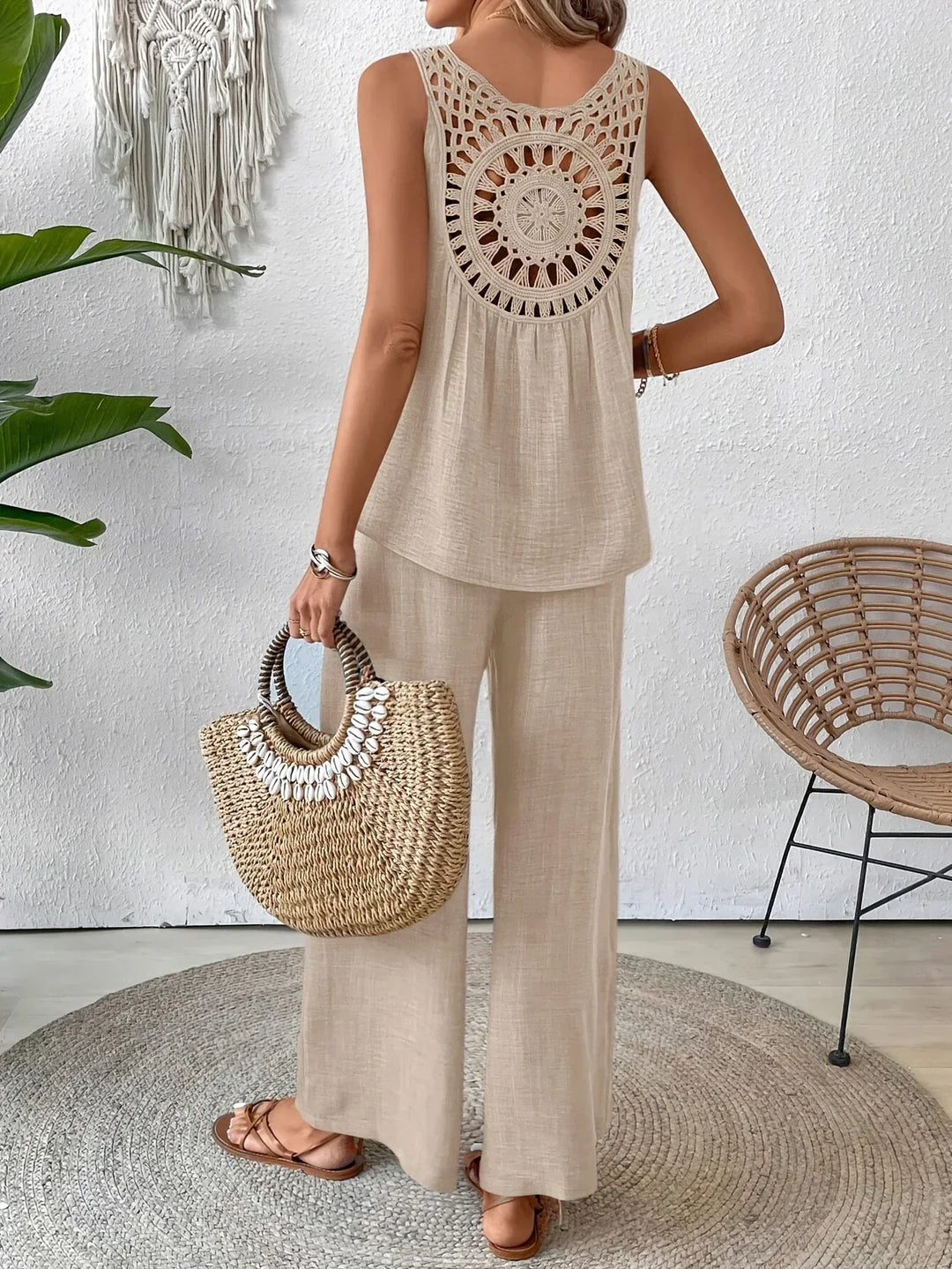 ELOWEN – ALL-DAY CHIC TANK AND PANTS PAIR