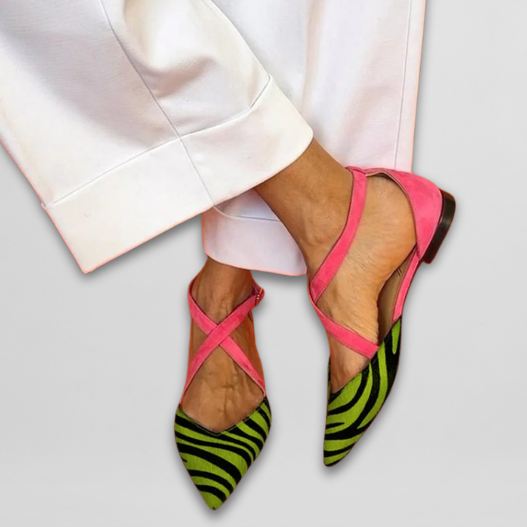 FENNA – WILD SOPHISTICATION FLATS