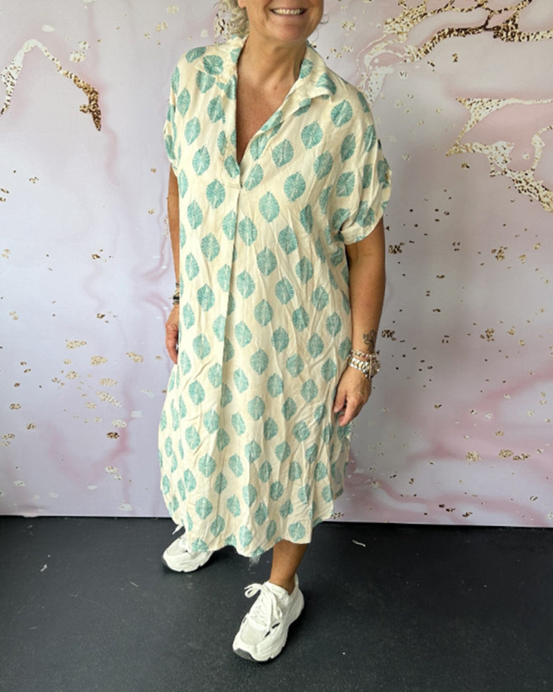 Paisley – Stylish Dress with V-Neck