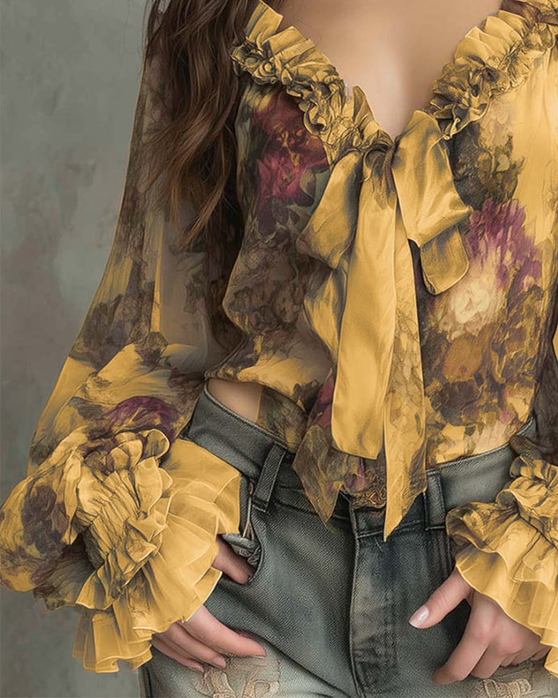SAVANNAH – ROMANTIC BLOOM TIE-FRONT BLOUSE