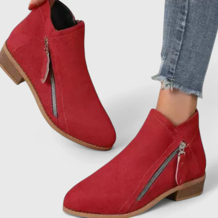 KELLY – EVERYDAY CHIC ANKLE BOOTS