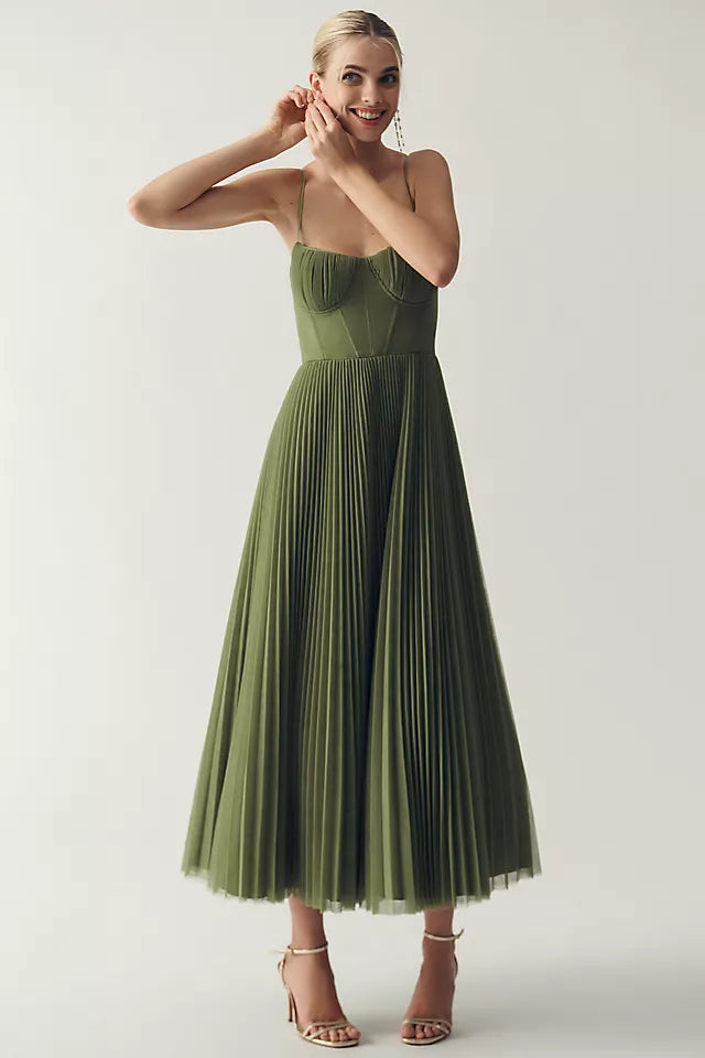 Lina | Elegant Pleated Dress with Spaghetti Straps