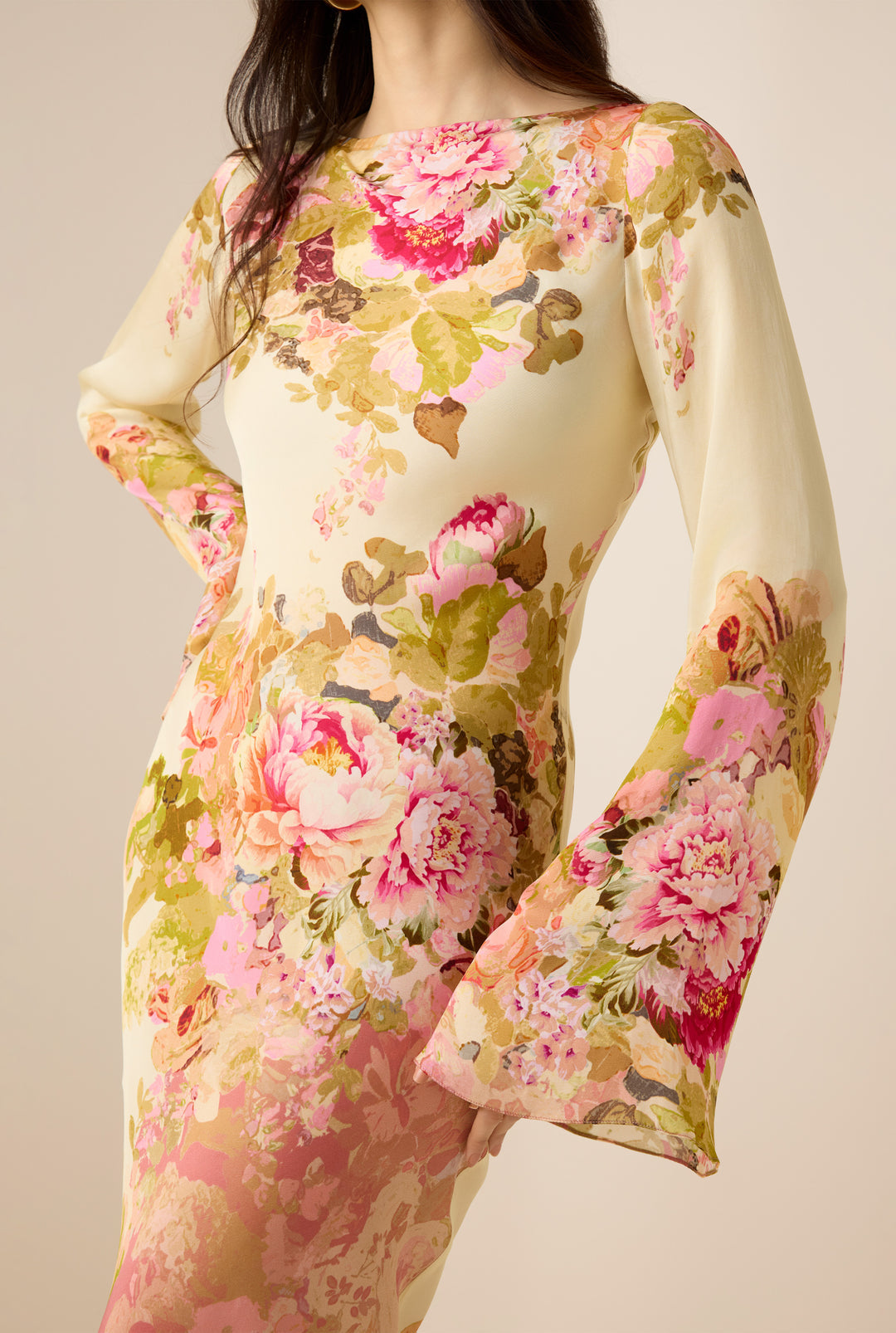 ALINA – ROMANTIC FLORAL GLIDE DRESS