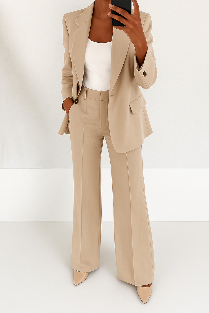 COURTNEY – POWER CHIC PANTSUIT SET