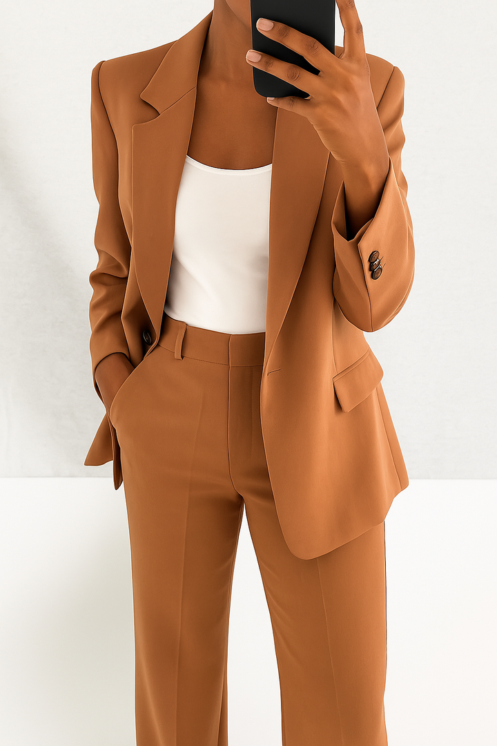 COURTNEY – POWER CHIC PANTSUIT SET