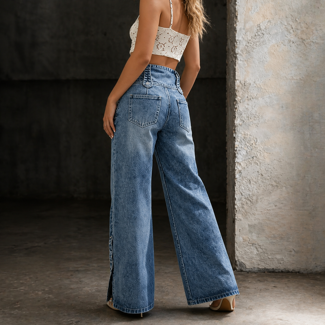 Bella | High Waist Slit Jeans