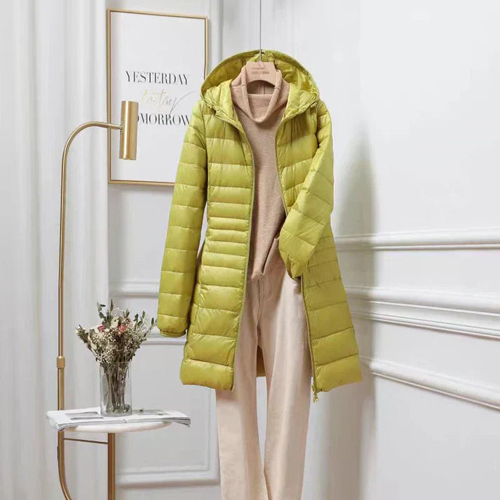 YVONNE – COZY HOODED PUFFER COAT
