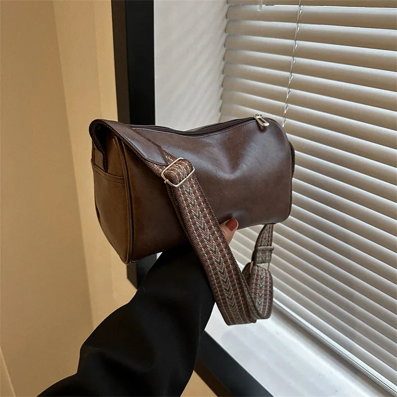 Cassia - Vintage Crossbody Bag