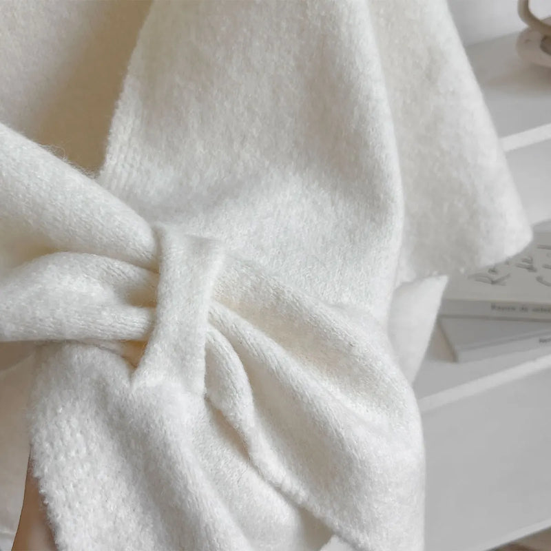 ELENA – ELEGANT KNOTTED WINTER SHAWL