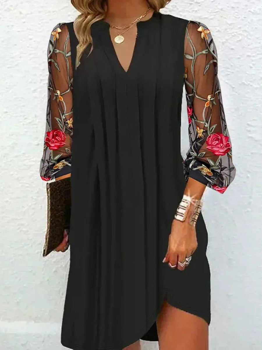 JANE – ELEGANT BLACK DRESS WITH EMBROIDERED SHEER SLEEVES