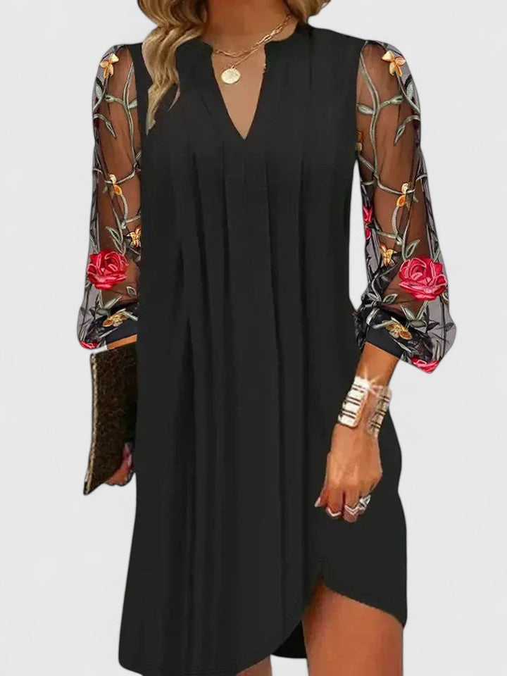 NICOLE – ELEGANT EMBROIDERED MINI DRESS