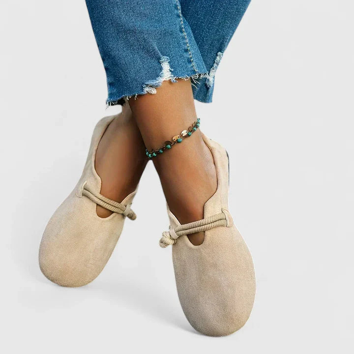 DEMI – CHIC SLIP-ON LOAFER MULES