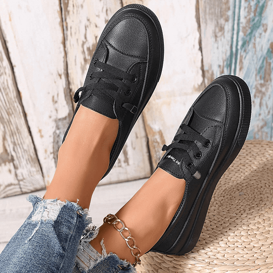 CHLOE – STREET CHARM SNEAKERS