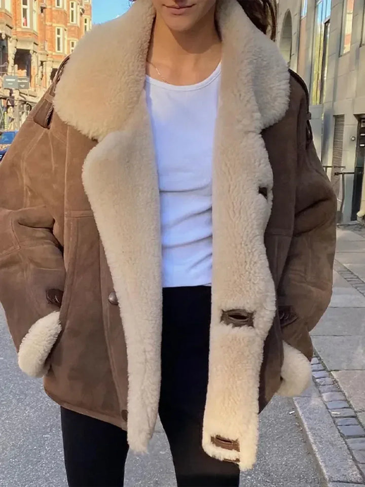 HAZEL – COZY AVIATOR CITY JACKET