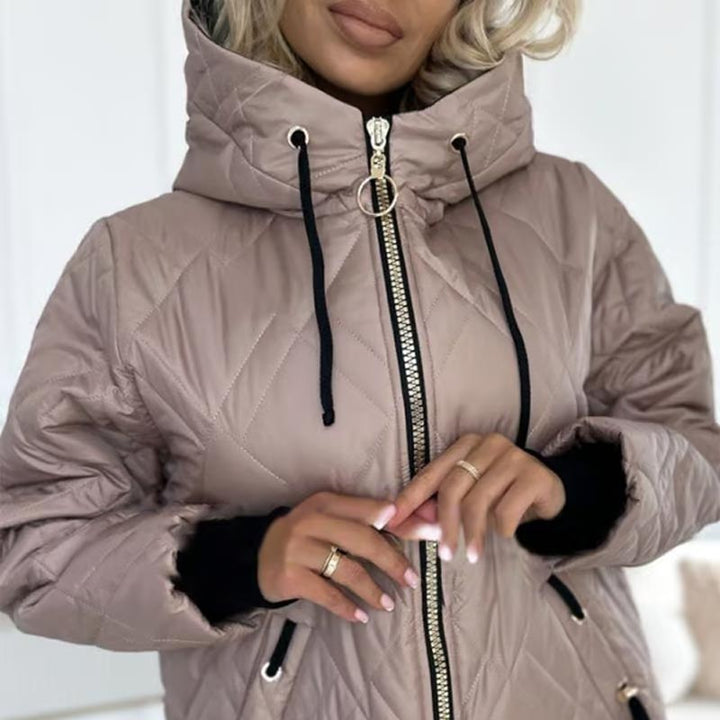YANNAH – THE DIAMOND QUILTED HOODED JACKET